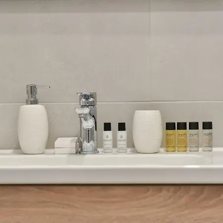 Center Simeon דירה *